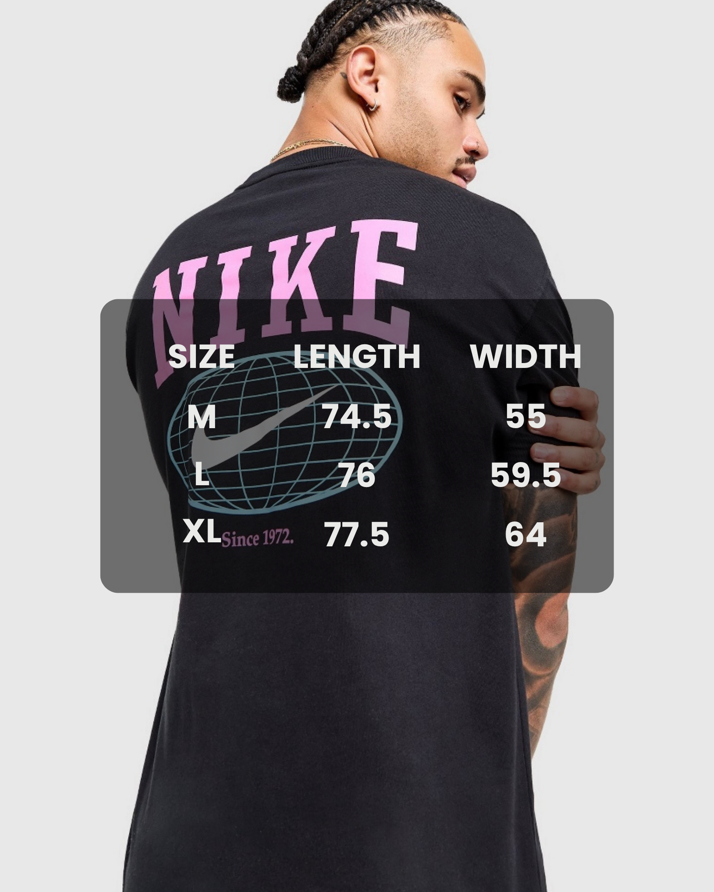 NIKE GLOBE TSHIRT IN BLACK