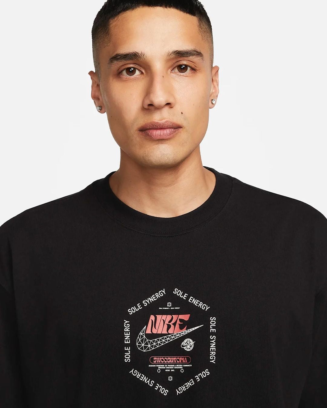 NIKE MEN’S MAX90 T-SHIRT IN BLACK