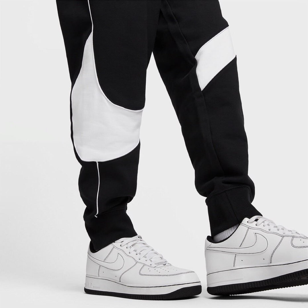 NIKE SWOOSH MENS FLEECE PANTS IN BLACK